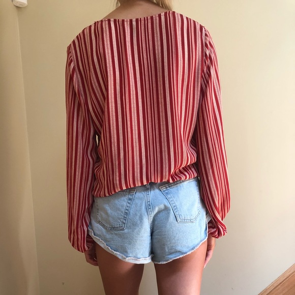 Flowy long sleeve blouse - Picture 2 of 3